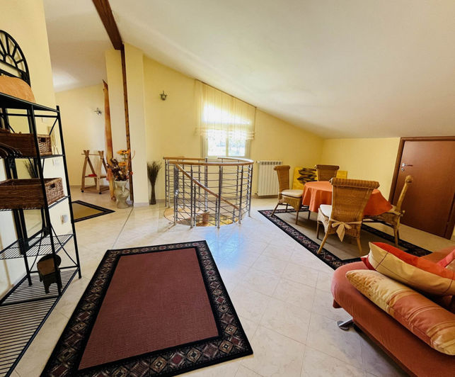 Image No.22-4 Bed Villa for sale