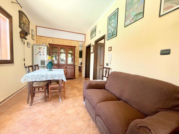 Image No.14-Villa de 3 chambres à vendre à Casteldaccia