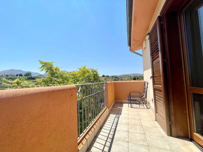 Image No.39-Villa de 3 chambres à vendre à Casteldaccia