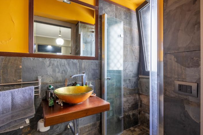 Image No.13-2 Bed Villa for sale