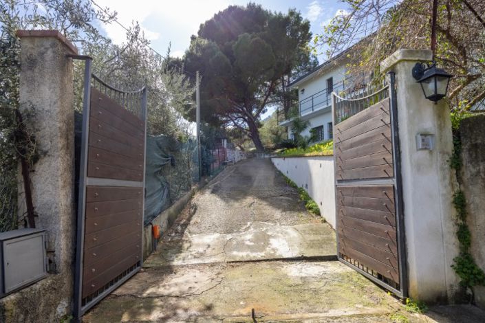 Image No.3-2 Bed Villa for sale