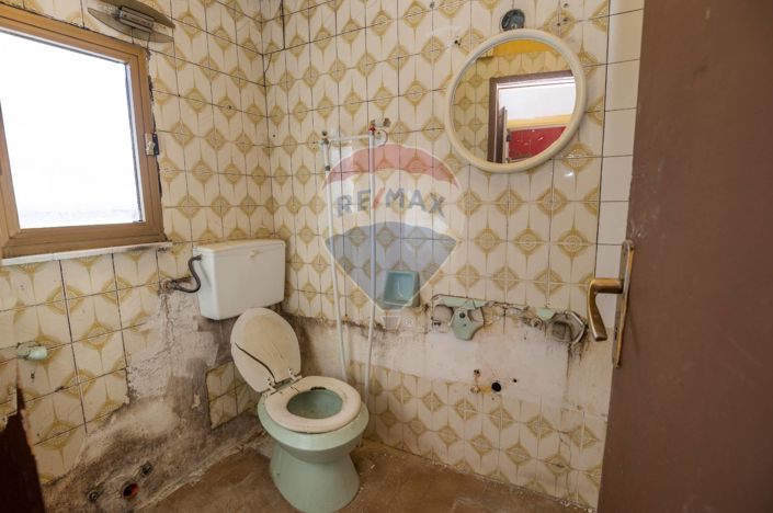 Image No.6-3 Bed House for sale