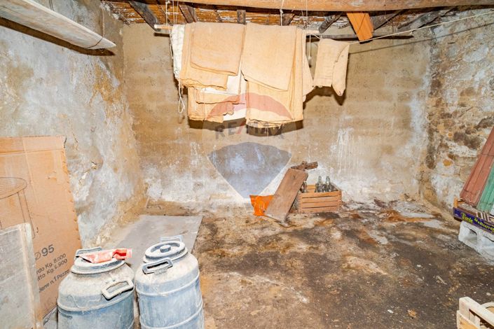 Image No.22-2 Bed House for sale