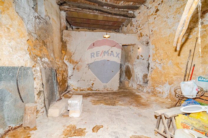 Image No.23-2 Bed House for sale