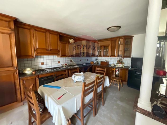 Image No.3-1 Bed House for sale