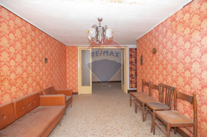 Image No.3-2 Bed House for sale