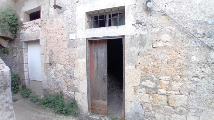 Image No.3-1 Bed House for sale