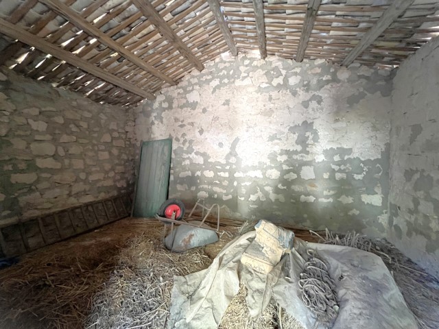 Image No.11-5 Bed Property for sale