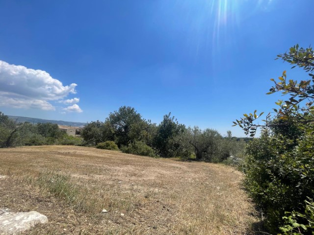 Image No.23-2 Bed Property for sale