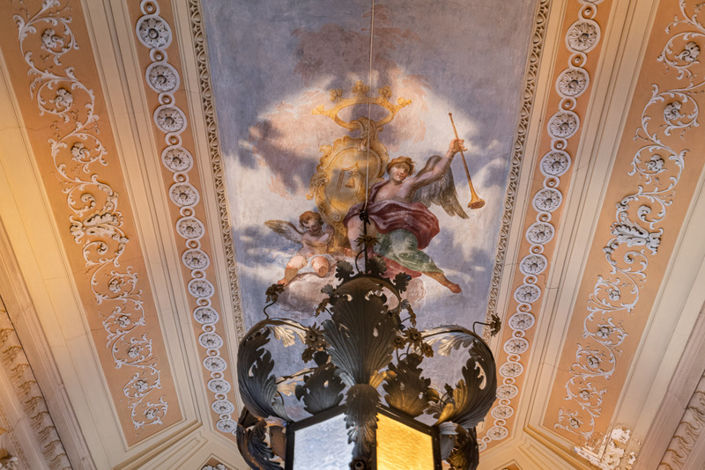 Image No.10-3 Bed Property for sale