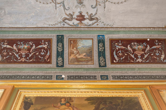 Image No.40-3 Bed Property for sale