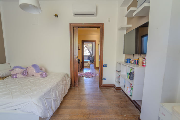 Image No.30-Villa de 5 chambres à vendre à Palermo