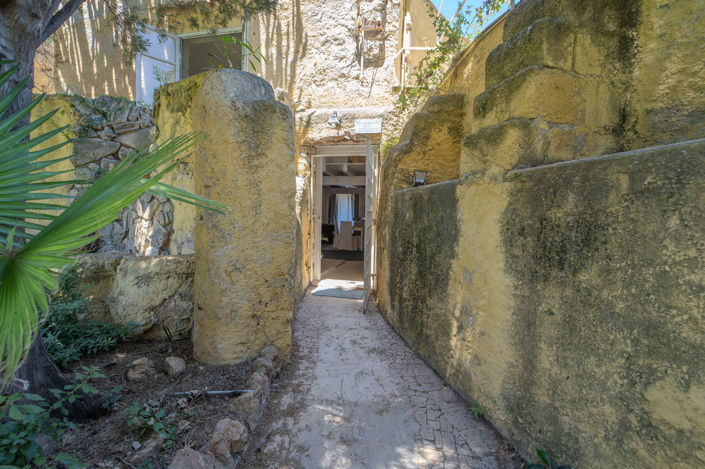 Image No.48-Villa de 5 chambres à vendre à Palermo