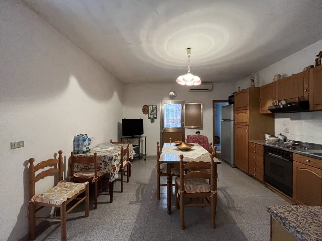 Image No.5-1 Bed House for sale