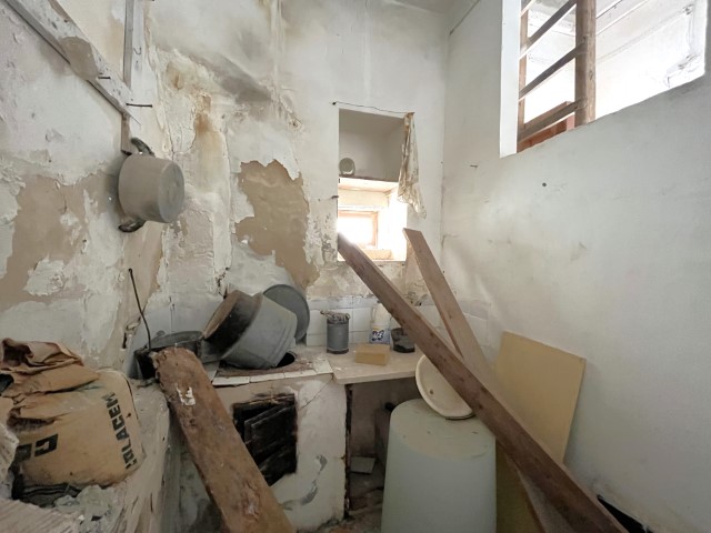 Image No.21-2 Bed House for sale