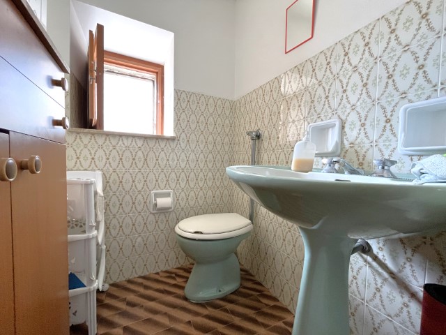 Image No.23-2 Bed House for sale