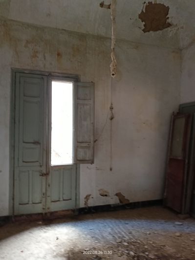 Image No.10-2 Bed House for sale