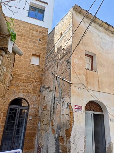 Image No.1-Maison de 2 chambres à vendre à Sambuca di Sicilia