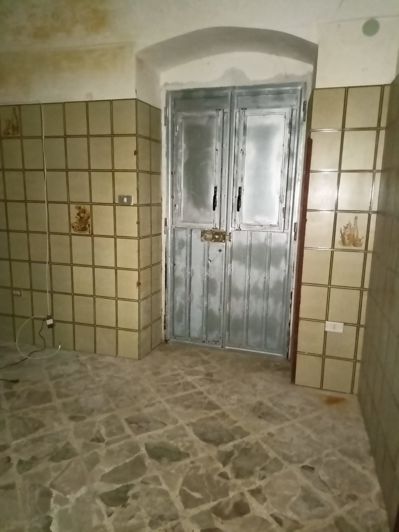 Image No.15-2 Bed House for sale