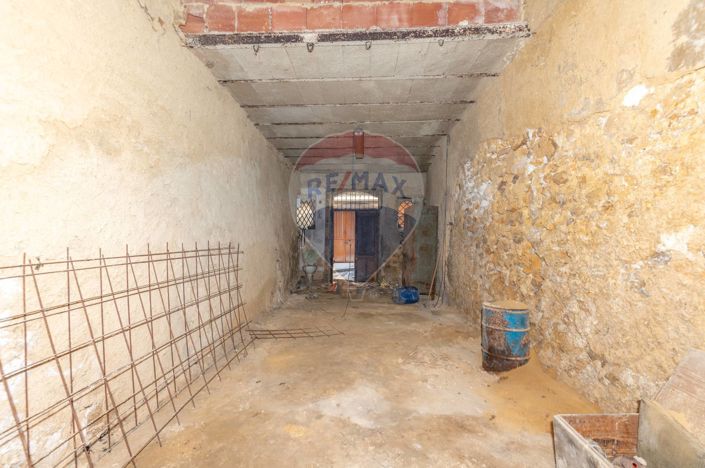 Image No.5-Appartement de 1 chambre à vendre à Caltagirone