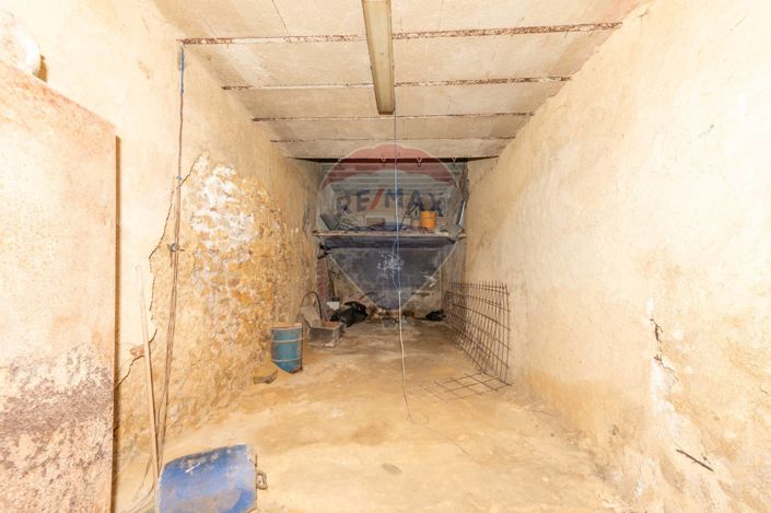 Image No.8-Appartement de 1 chambre à vendre à Caltagirone