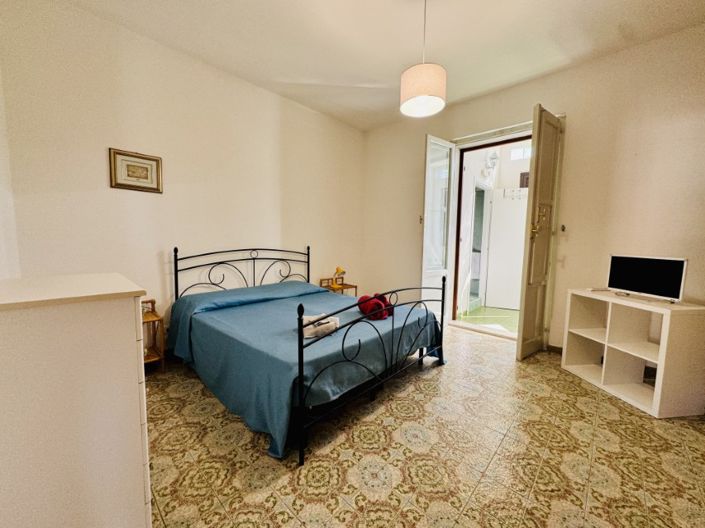 Image No.19-5 Bed Villa for sale