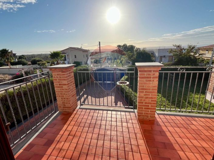 Image No.17-6 Bed Villa for sale