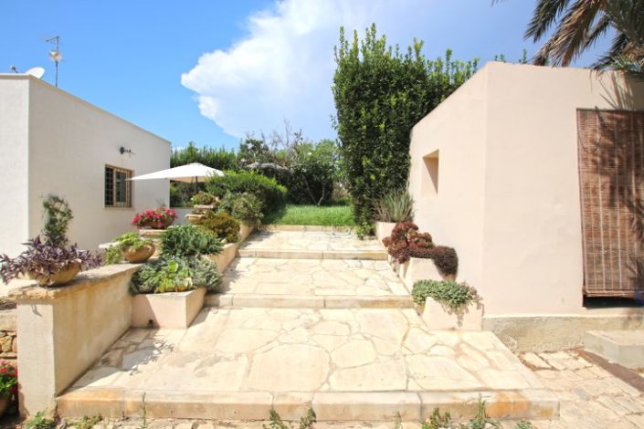 Image No.40-4 Bed Villa for sale