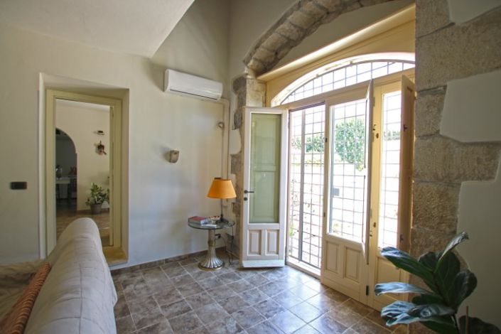 Image No.9-4 Bed Villa for sale