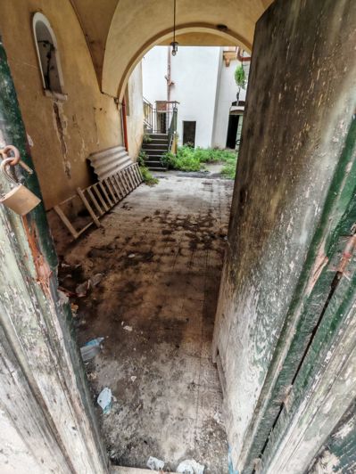 Image No.5-2 Bed Property for sale