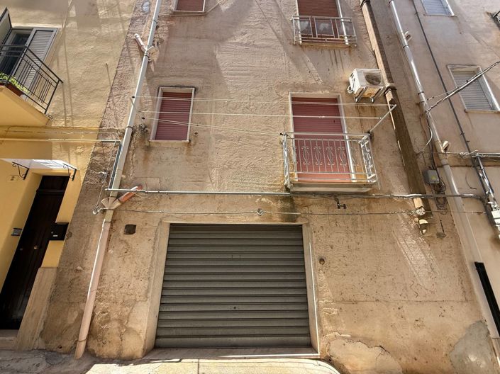 Image No.26-3 Bed Apartment for sale