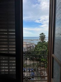tkrtcastlm07-4