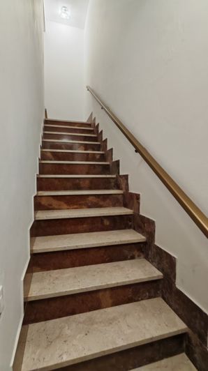 Image No.21-4 Bed House for sale