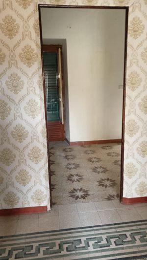 Image No.4-Maison de 2 chambres à vendre à Bisacquino