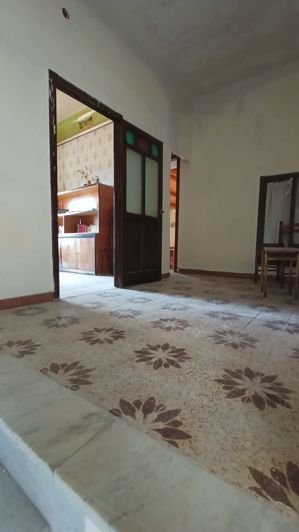 Image No.5-Maison de 2 chambres à vendre à Bisacquino