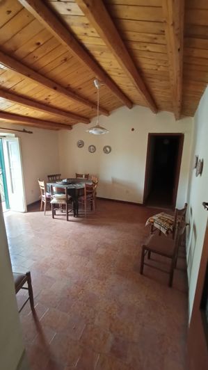 Image No.6-Maison de 2 chambres à vendre à Bisacquino