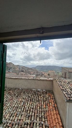 Image No.23-Maison de 1 chambre à vendre à Bisacquino