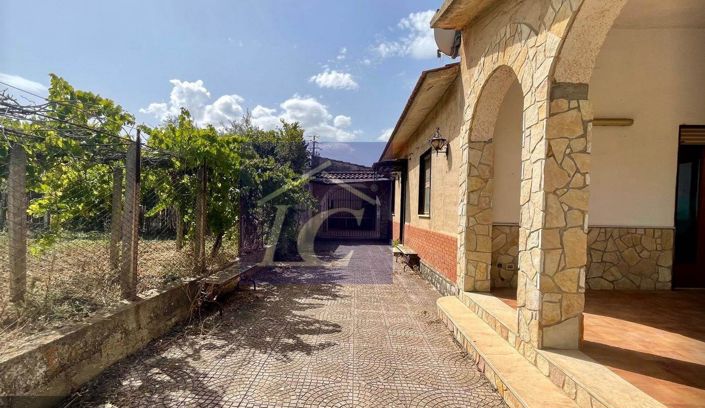 Image No.22-4 Bed Villa for sale