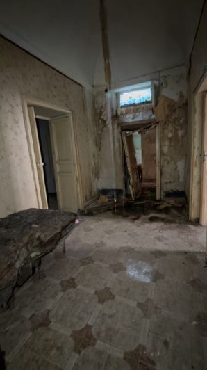 Image No.10-2 Bed House for sale