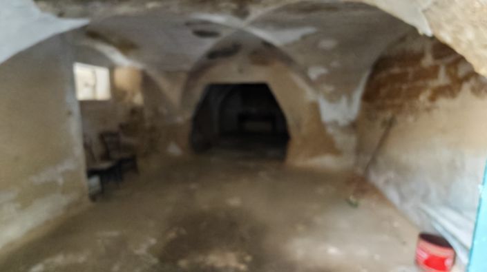 Image No.27-2 Bed House for sale