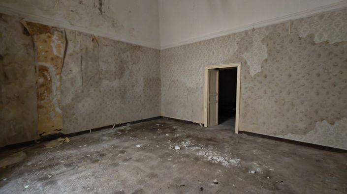 Image No.6-2 Bed House for sale