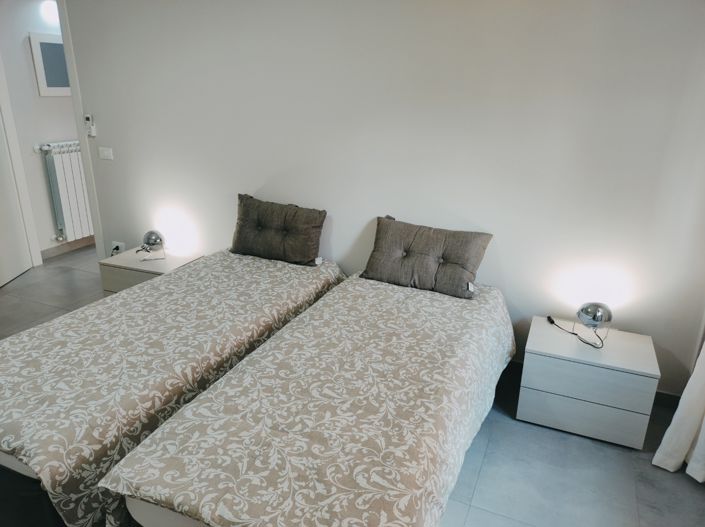 Image No.5-3 Bed Apartment for sale