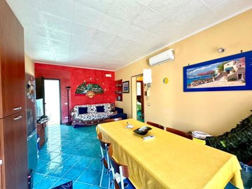 img001-22