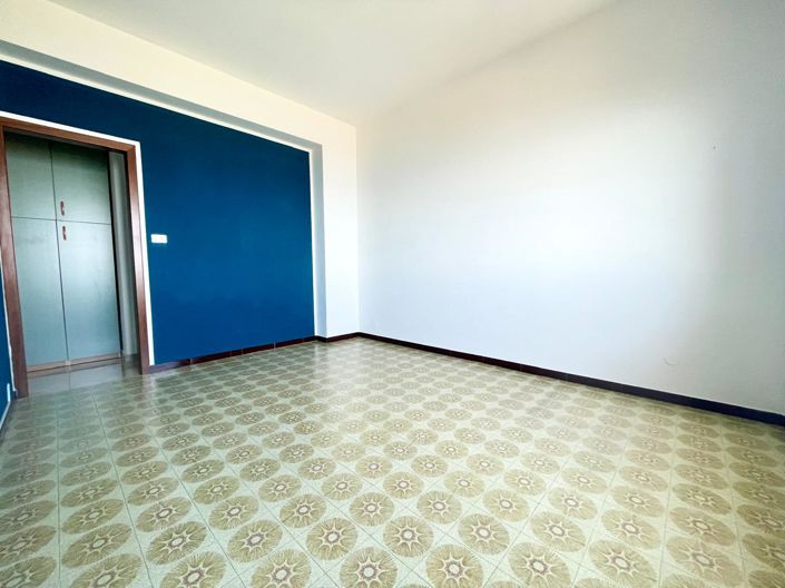 Image No.12-Appartement de 3 chambres à vendre à Termini Imerese