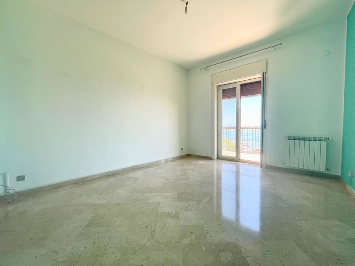 Image No.7-Appartement de 3 chambres à vendre à Termini Imerese