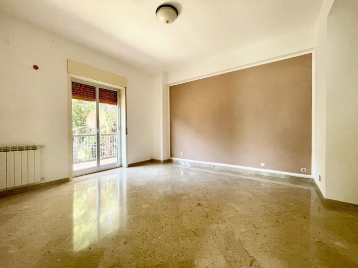 Image No.8-Appartement de 3 chambres à vendre à Termini Imerese