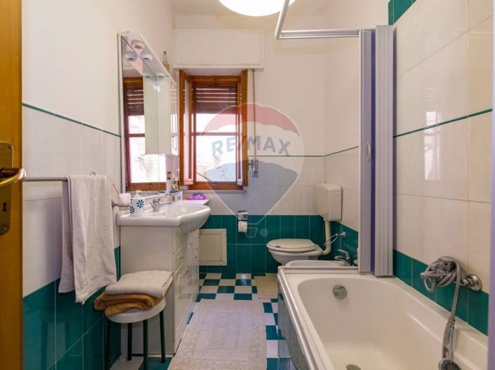 Image No.19-4 Bed Villa for sale