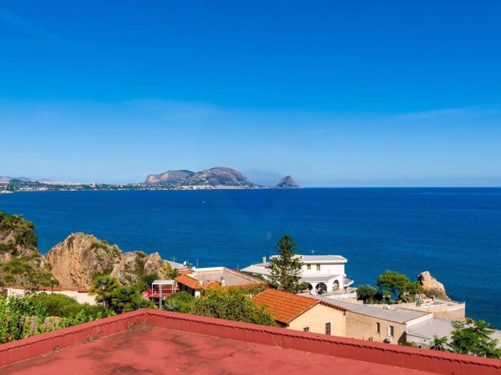 Image No.42-4 Bed Villa for sale