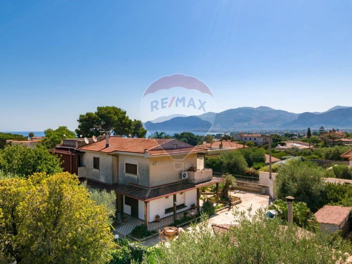 Image No.27-Villa de 3 chambres à vendre à Palermo