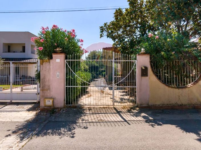 Image No.29-Villa de 3 chambres à vendre à Palermo